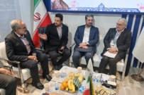 مدیرعامل لندو در بازدید از غرفه دستاوردهای پژوهشی دانشگاه: پیوند دانشگاه جامع علمی کاربردی و اکوسیستم فناوری کشور، فاصله بین صنعت و دانشگاه را کاهش می دهد